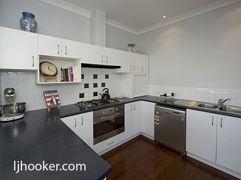 71 Tamar Street, Palmyra WA 6157