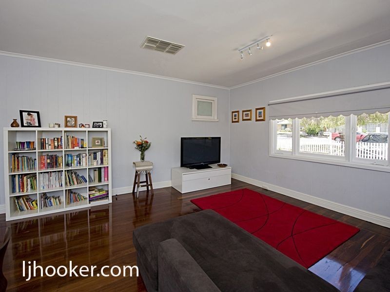 71 Tamar Street, Palmyra WA 6157