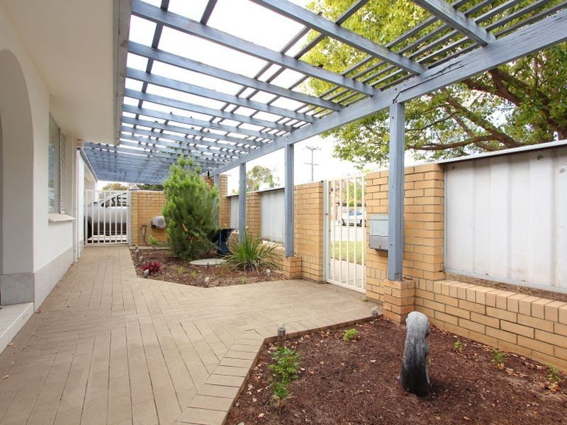 55 Lichfield Street, Victoria Park WA 6100