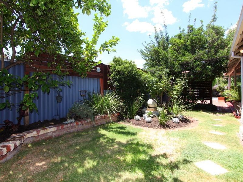 55A Temple Street, Victoria Park WA 6100