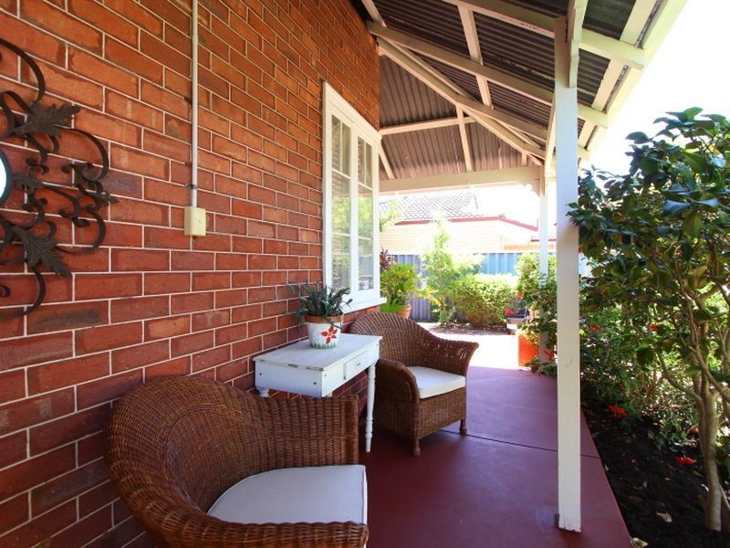 55A Temple Street, Victoria Park WA 6100