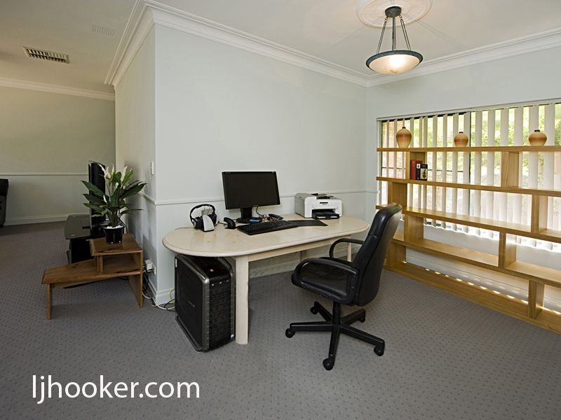 2/129 Hordern Street, Victoria Park WA 6100