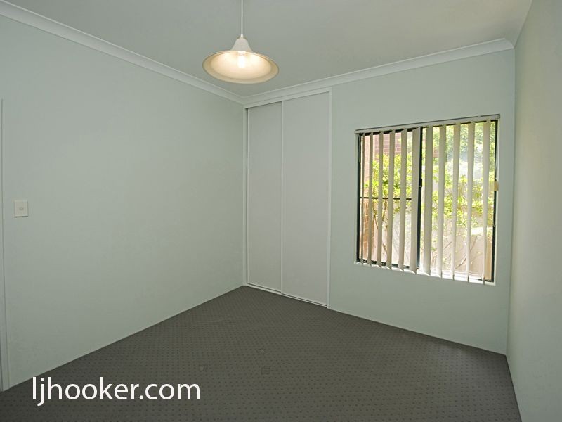 2/129 Hordern Street, Victoria Park WA 6100