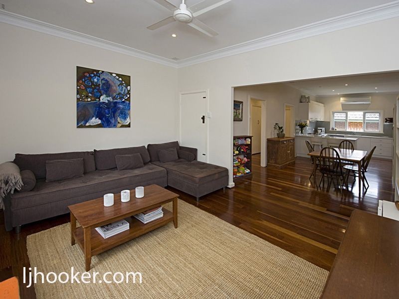 15 Federal Street, Cottesloe WA 6011