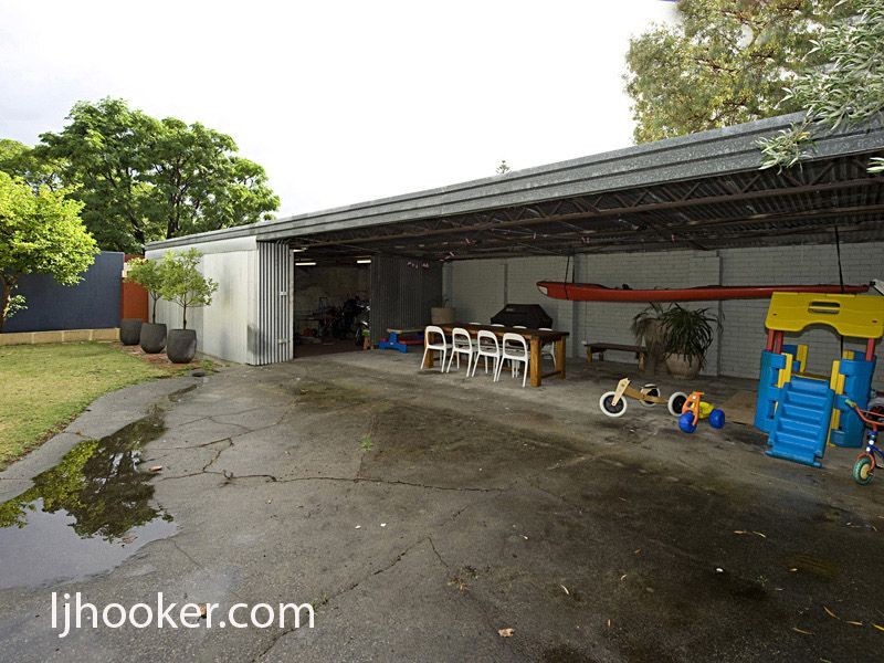 15 Federal Street, Cottesloe WA 6011