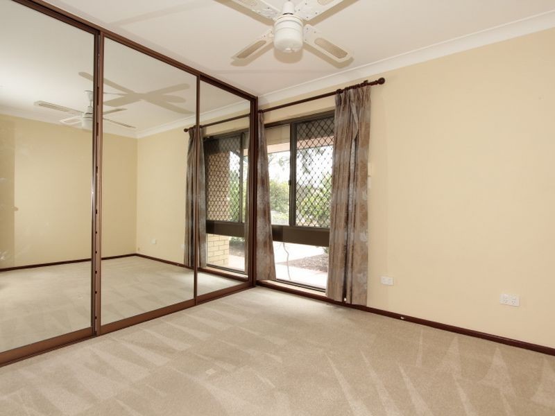 8 Berberis Way, Forrestfield WA 6058