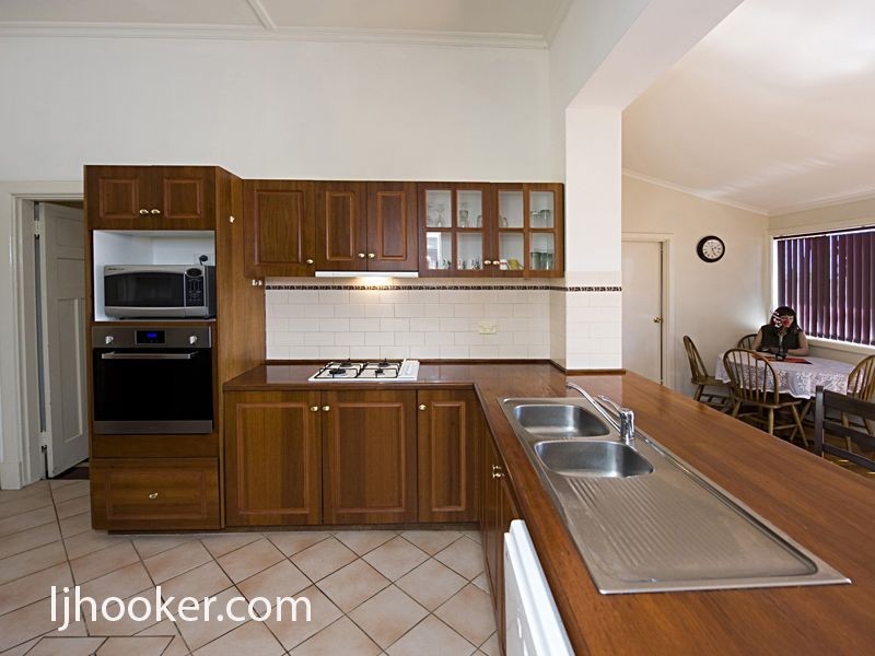 5A Hampton Street, Burswood WA 6100