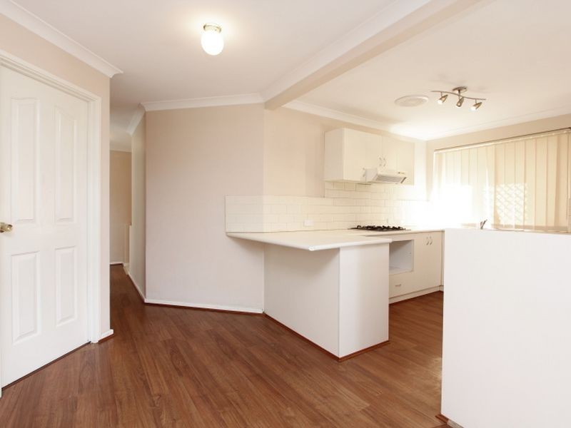 244 Wharf Street, Queens Park WA 6107