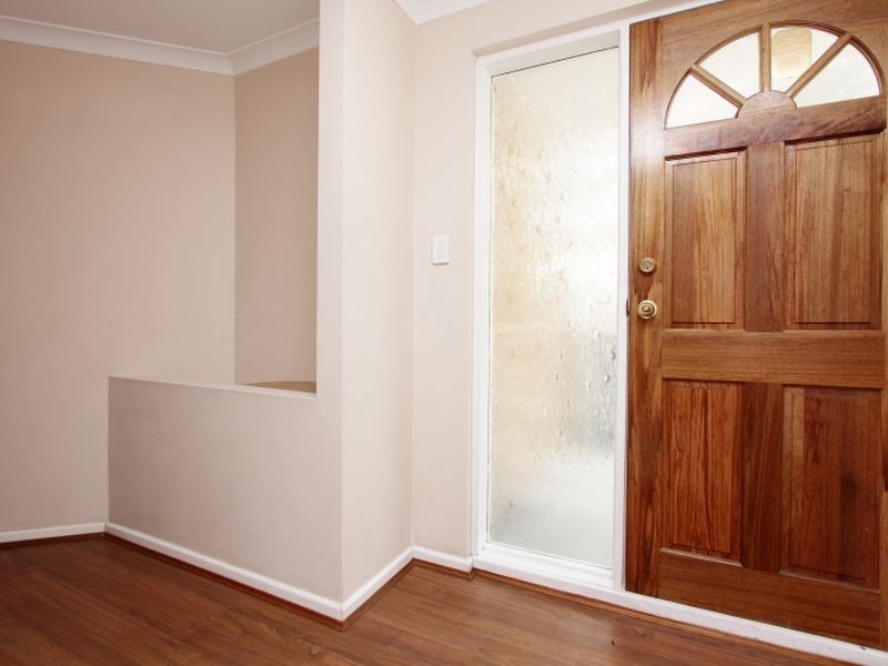 244 Wharf Street, Queens Park WA 6107