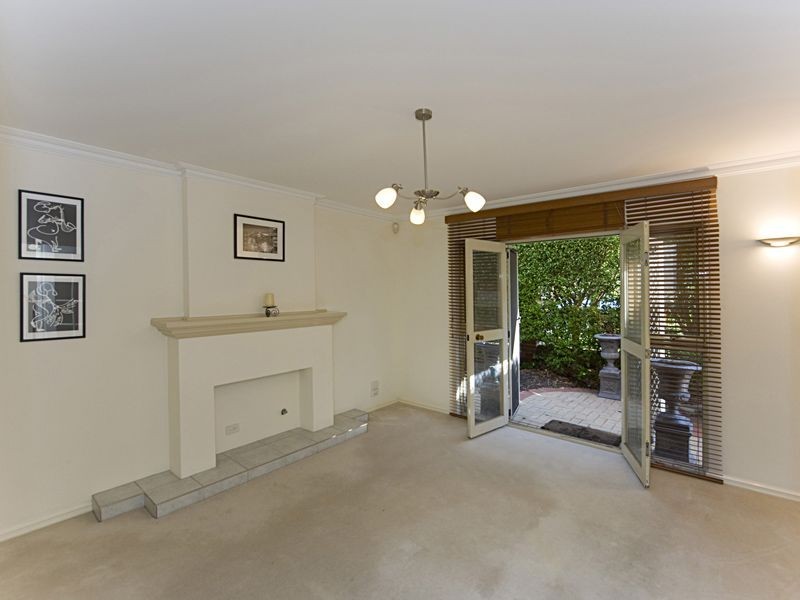 102D Hordern Street, Victoria Park WA 6100