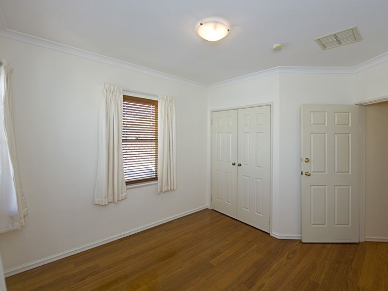 102D Hordern Street, Victoria Park WA 6100