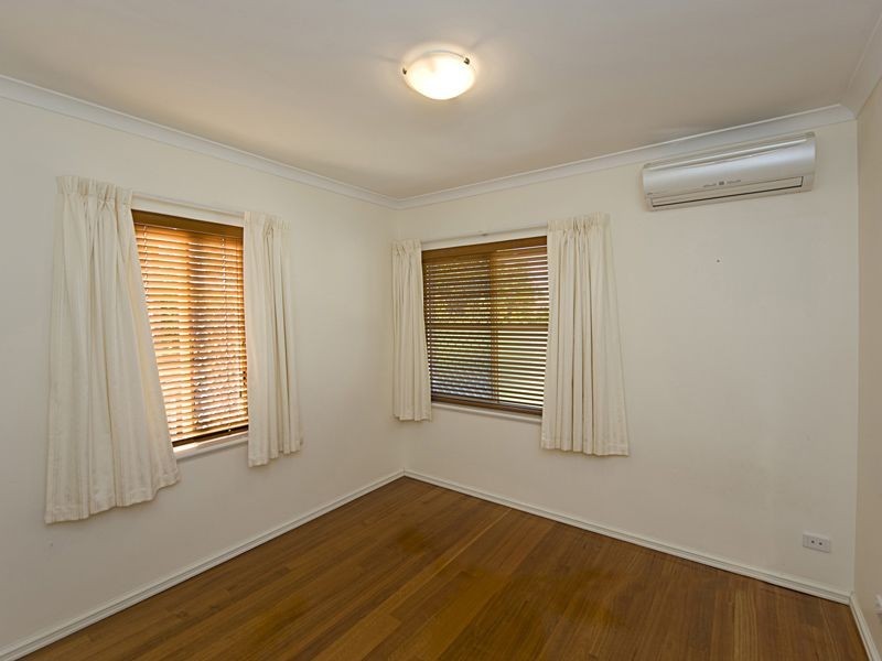 102D Hordern Street, Victoria Park WA 6100