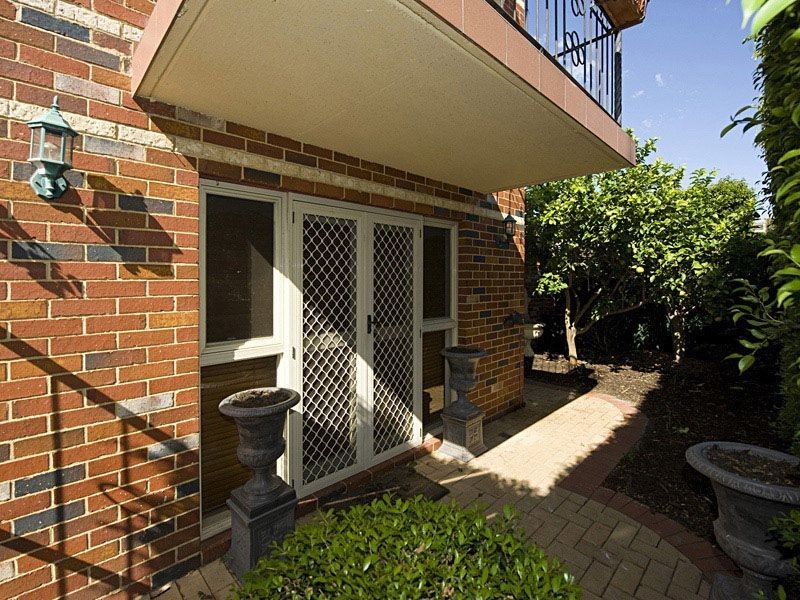 102D Hordern Street, Victoria Park WA 6100