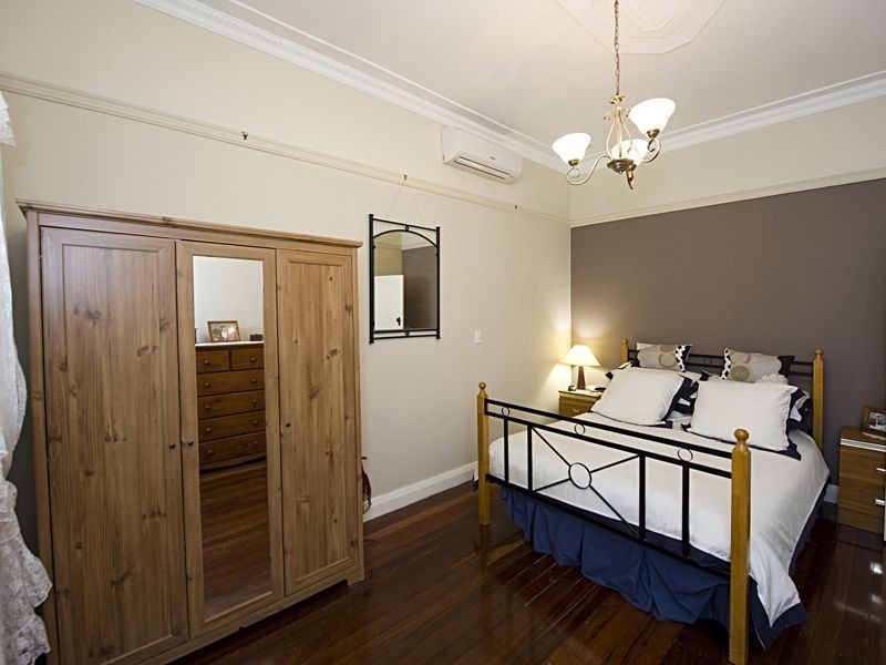 33 Esperance Street, East Victoria Park WA 6101