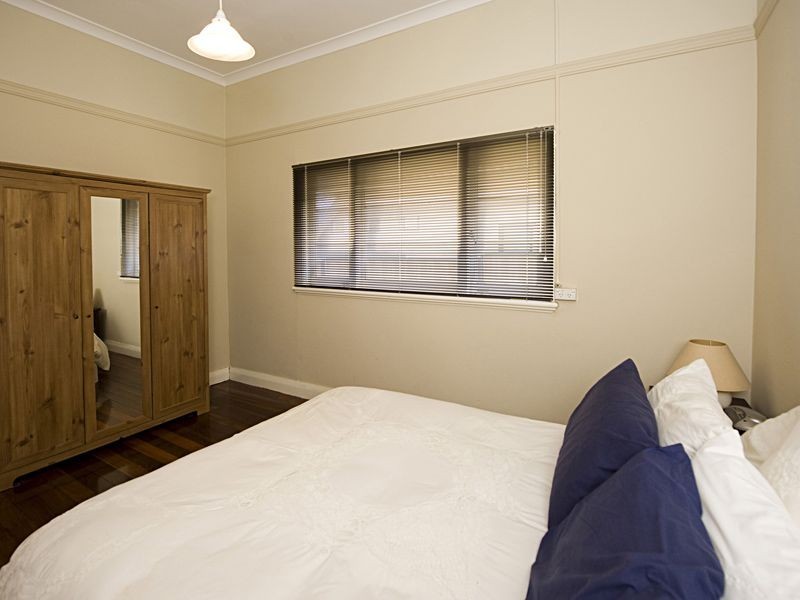 33 Esperance Street, East Victoria Park WA 6101