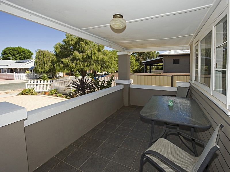 33 Esperance Street, East Victoria Park WA 6101