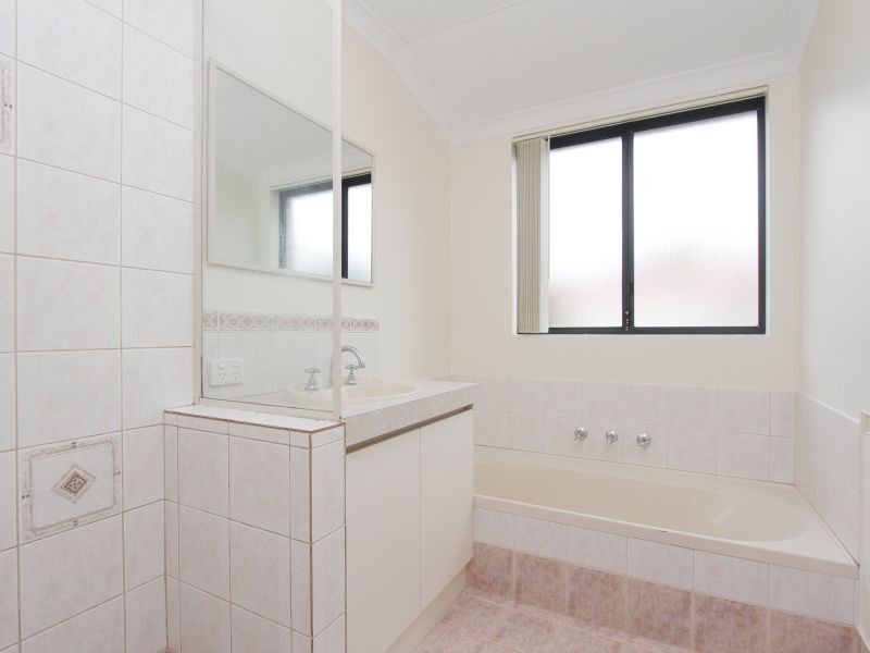 2/85 Powell Street, Joondanna WA 6060