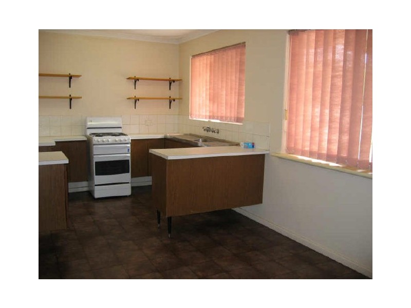 44 Storey Road, Thornlie WA 6108