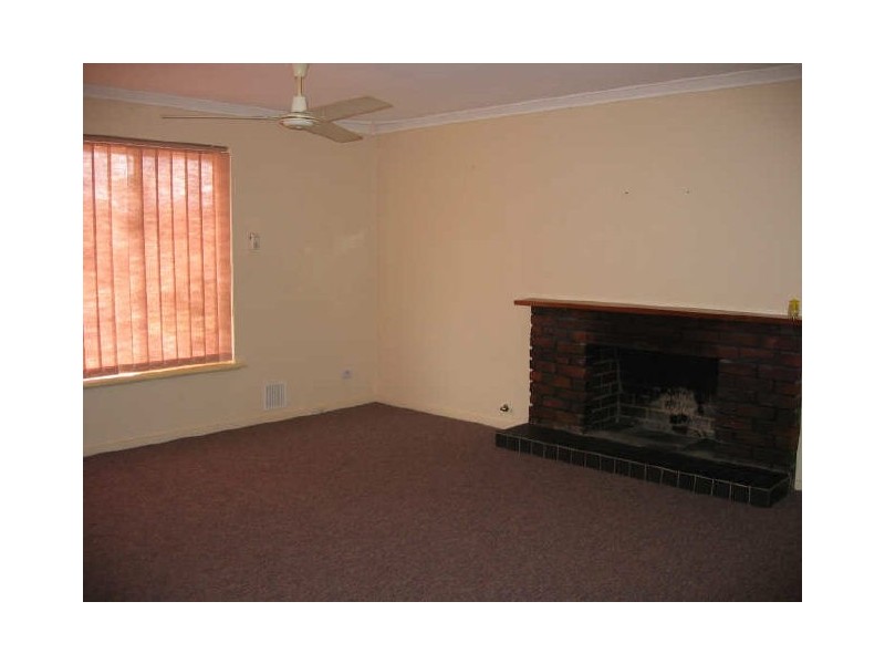 44 Storey Road, Thornlie WA 6108