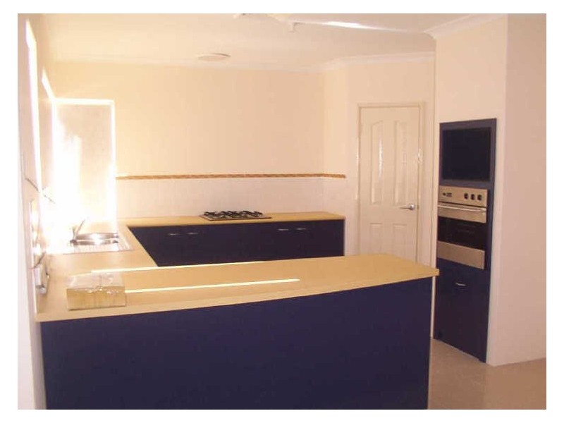 81 Peterborough Circle, North Lake WA 6163