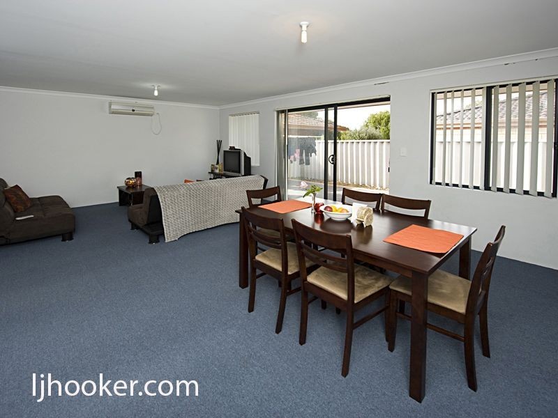 1/289 Wharf Street, Queens Park WA 6107