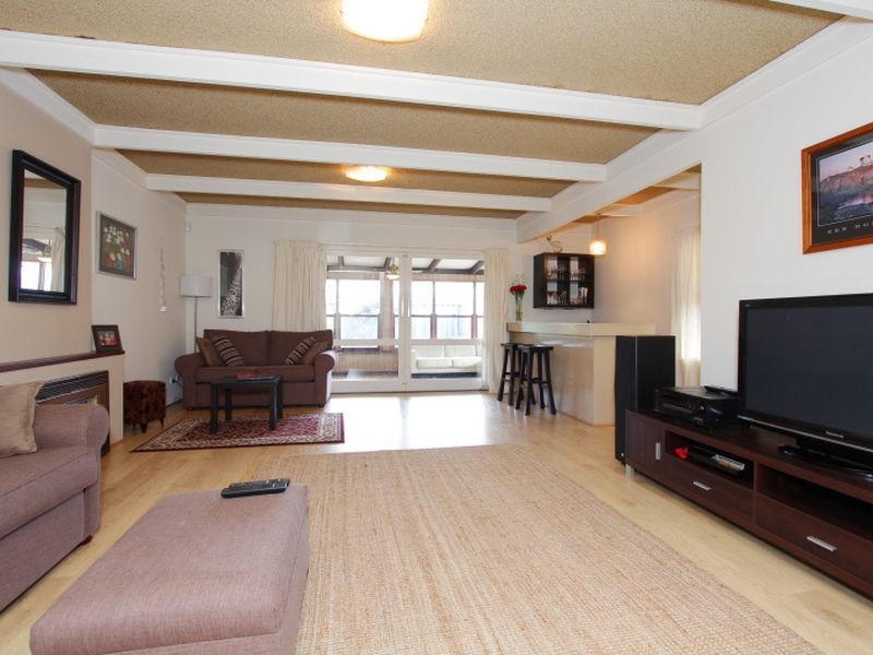 105 Mars Street, Carlisle WA 6101