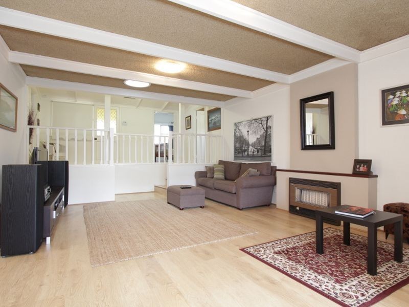 105 Mars Street, Carlisle WA 6101