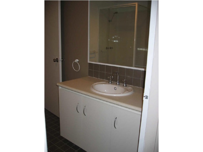 10 Bone Street, St James WA 6102