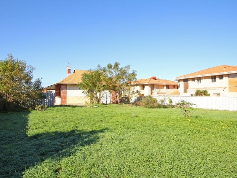 13 McMillan Street, Victoria Park WA 6100