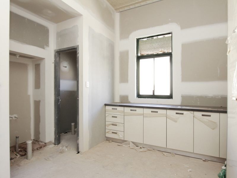 13 McMillan Street, Victoria Park WA 6100