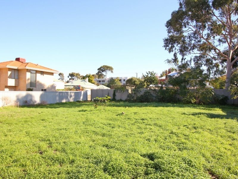 13 McMillan Street, Victoria Park WA 6100