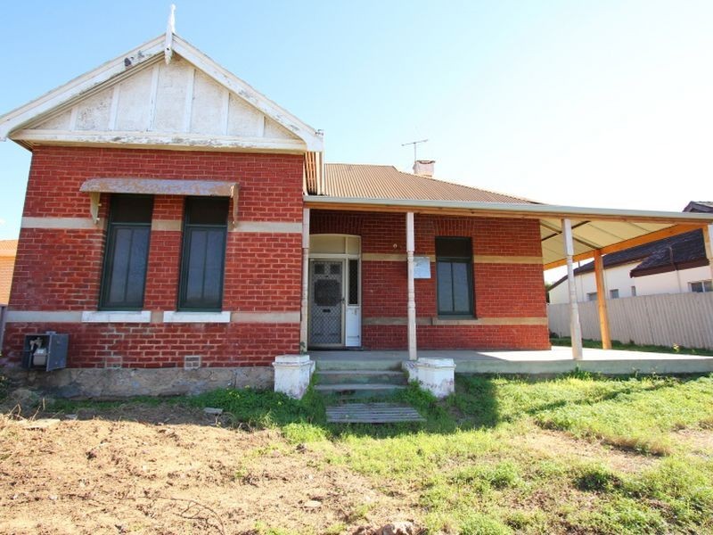 13 McMillan Street, Victoria Park WA 6100