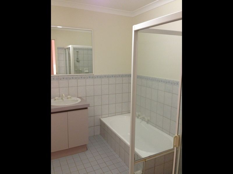 2/71 Sayer Street, Midland WA 6056