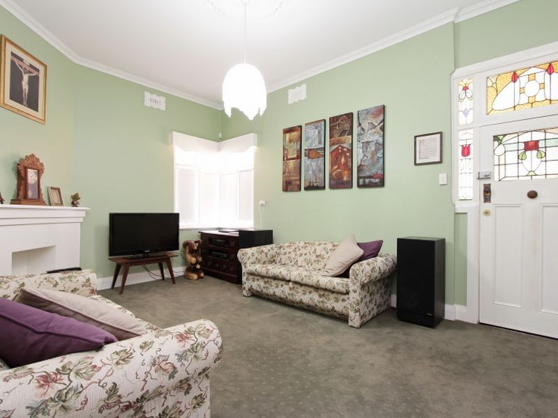 37 Basinghall Street, East Victoria Park WA 6101