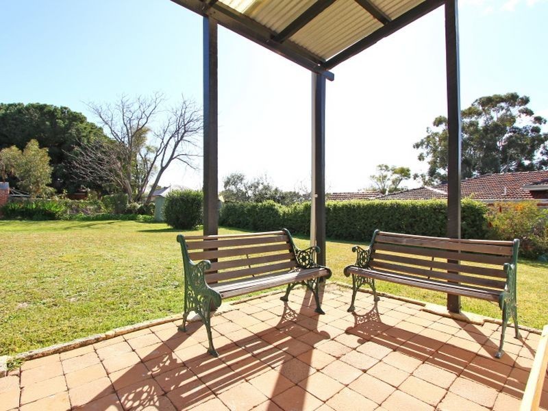 37 Basinghall Street, East Victoria Park WA 6101