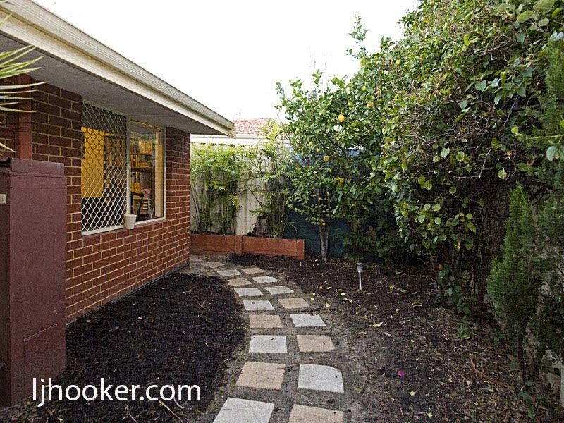 22 Anglesea Street, East Victoria Park WA 6101