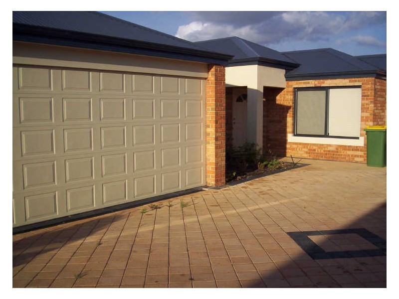 126d Roberts Road, Rivervale WA 6103