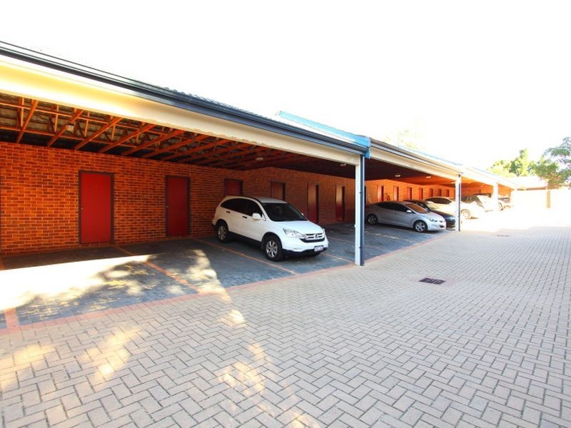 2/8 King George Street, Victoria Park WA 6100