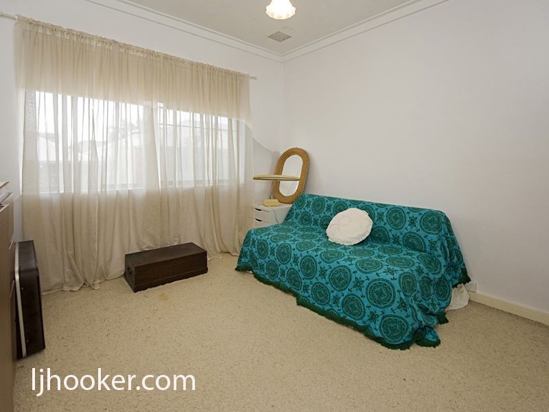 46 Berwick Street, Victoria Park WA 6100