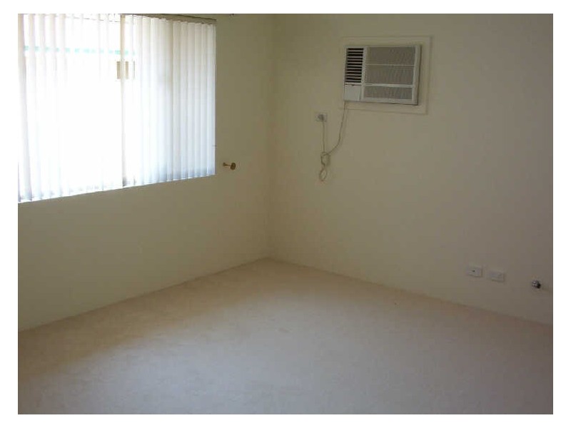 10/9 Lansing Street, Queens Park WA 6107