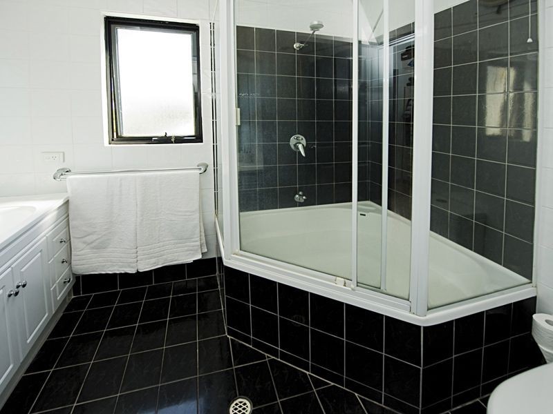 28 Berwick Street, Victoria Park WA 6100