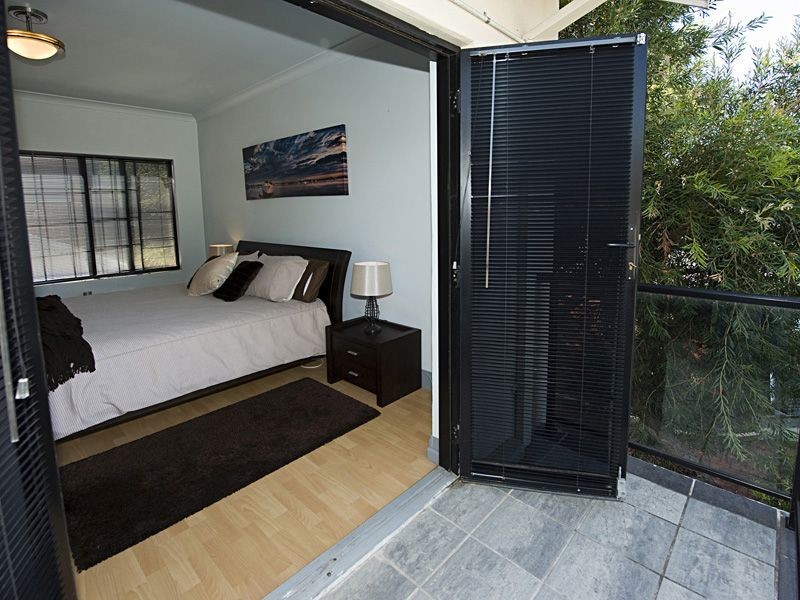 28 Berwick Street, Victoria Park WA 6100