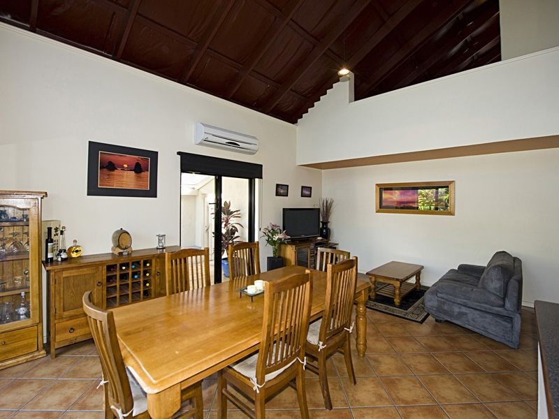 28 Berwick Street, Victoria Park WA 6100