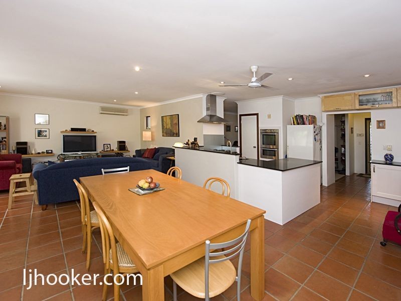 241 Gloucester Street, Victoria Park WA 6100