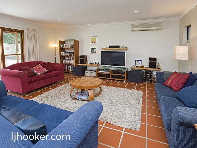 241 Gloucester Street, Victoria Park WA 6100