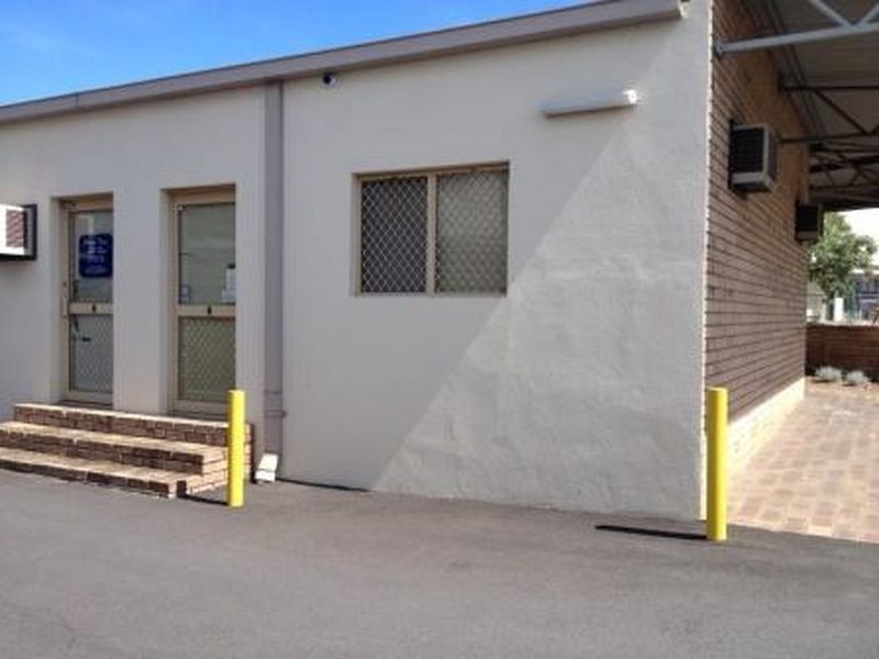 1/17 Welshpool Road, St James WA 6102