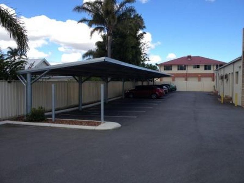 1/17 Welshpool Road, St James WA 6102