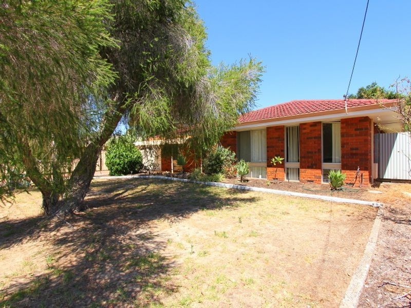 10 Brookdale Drive, Armadale WA 6112