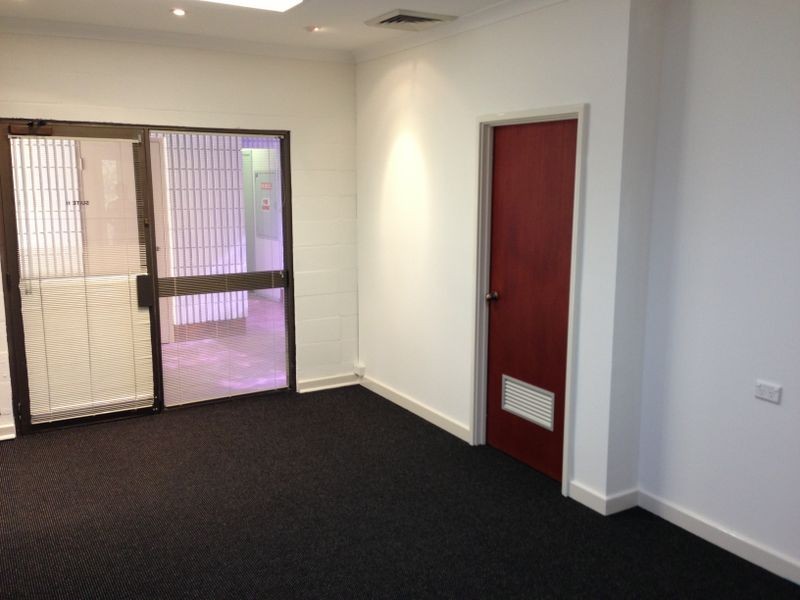 11 & 12/300 Albany Highway, Victoria Park WA 6100