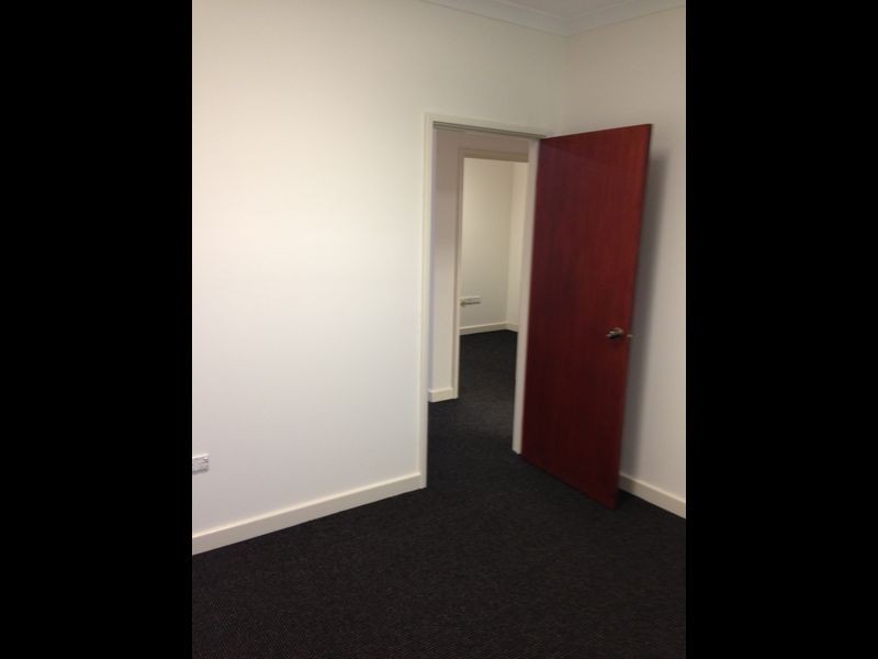 11 & 12/300 Albany Highway, Victoria Park WA 6100